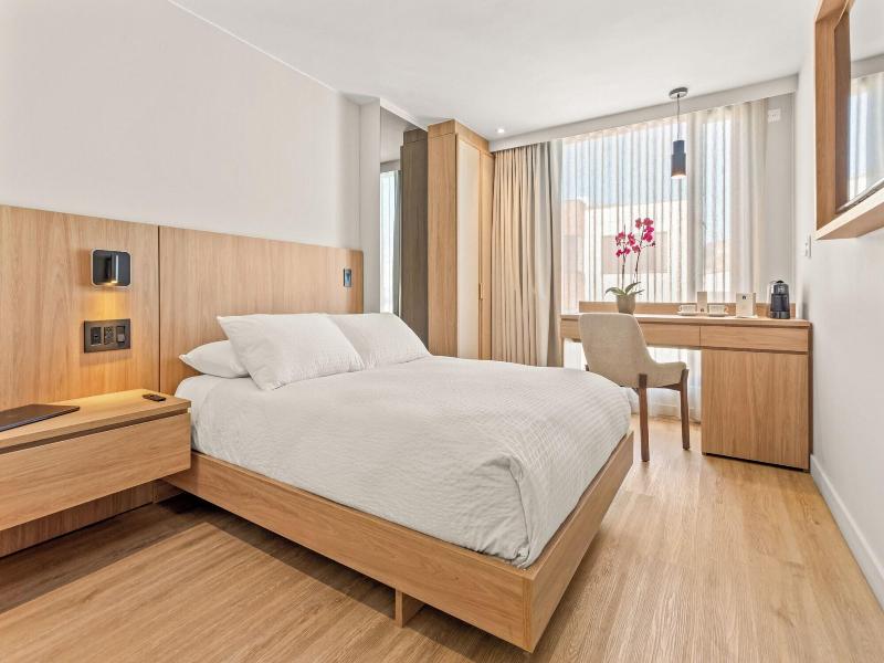 Nodo Hotel image