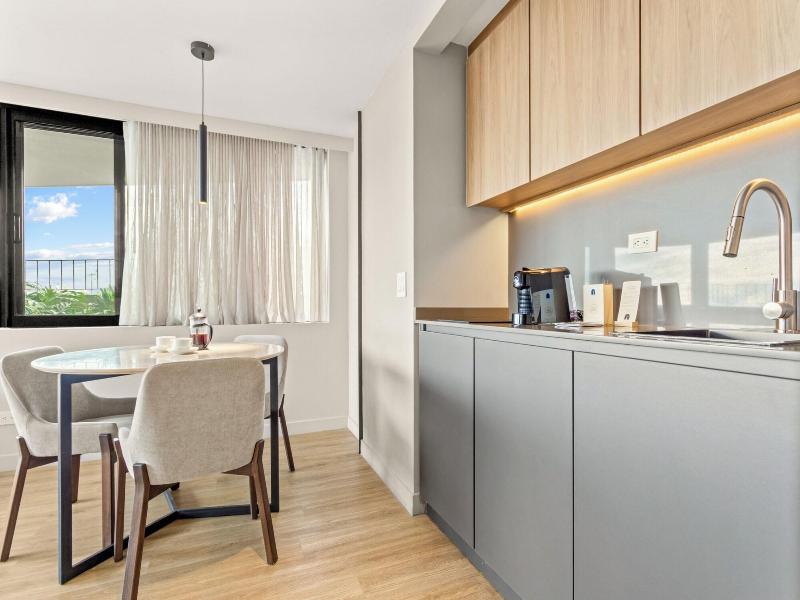 Nodo Hotel image