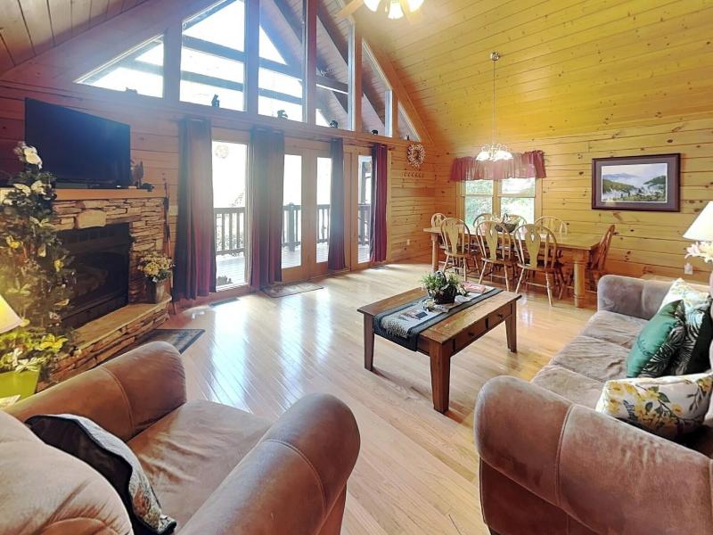 Idle Days By Jackson Mountain Rentals image
