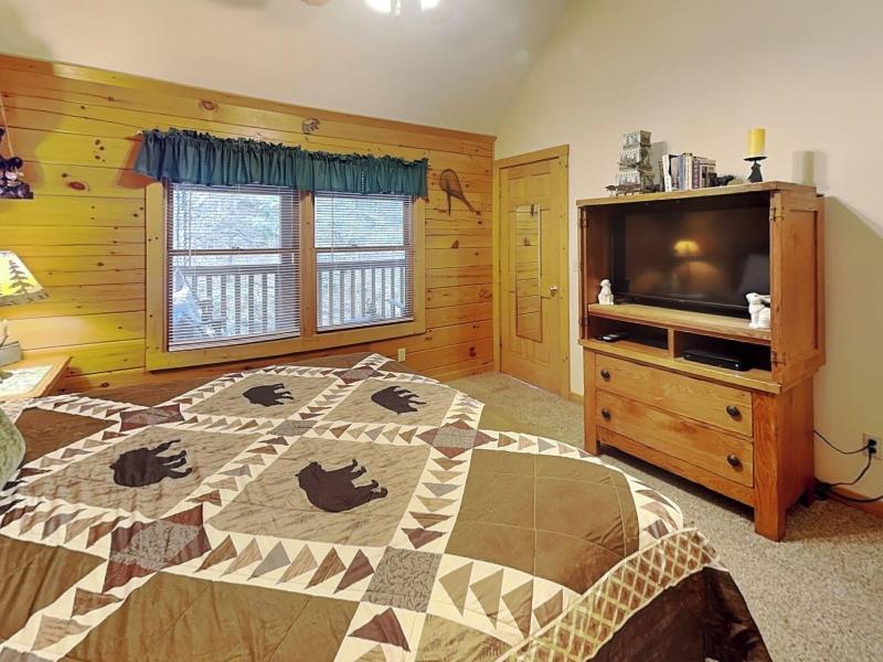 Idle Days By Jackson Mountain Rentals image
