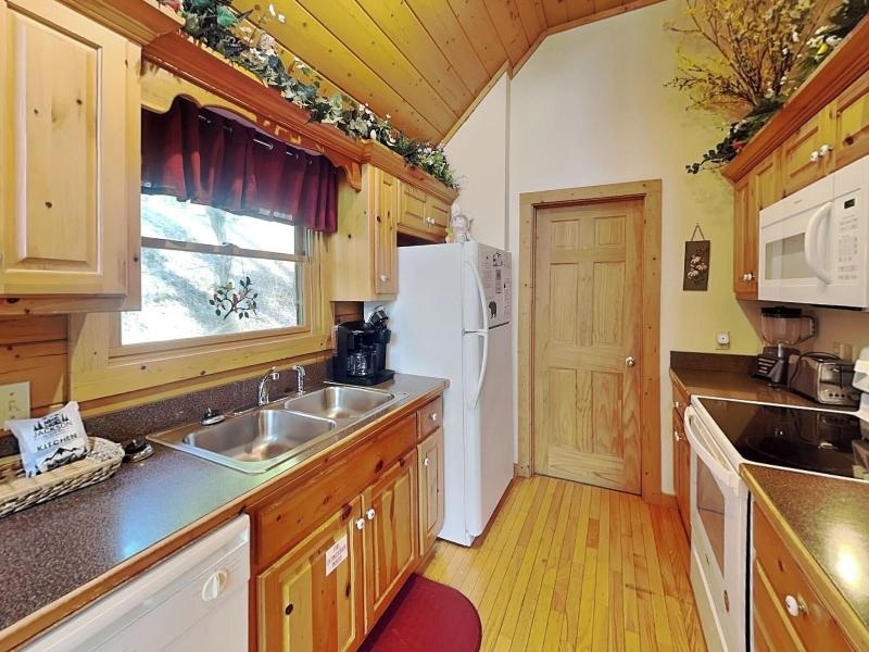 Idle Days By Jackson Mountain Rentals image