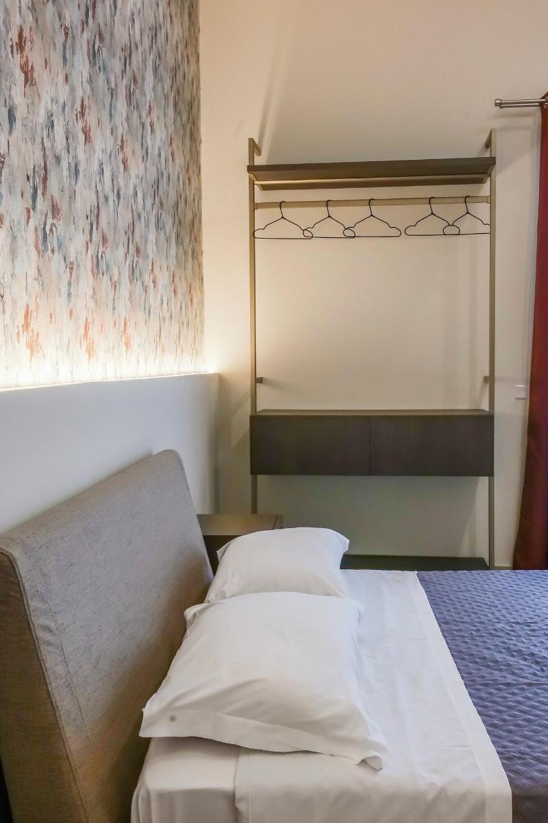 Rooftop Parthenopeo Contemporary Rooms image
