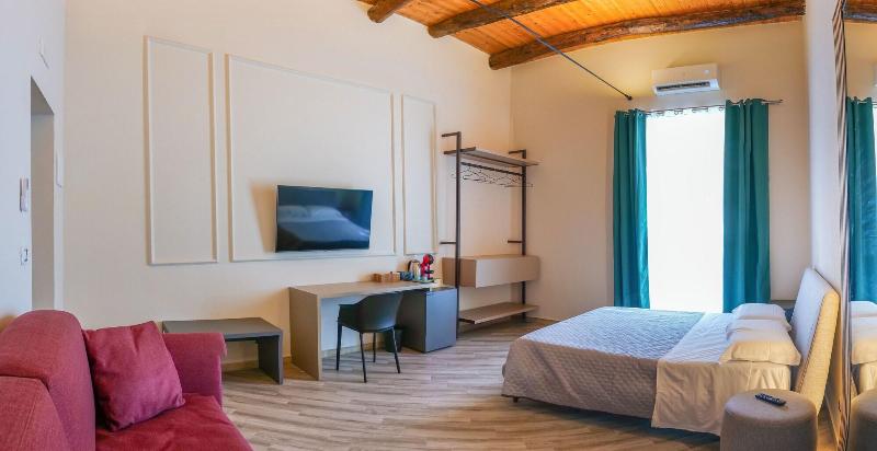 Rooftop Parthenopeo Contemporary Rooms image