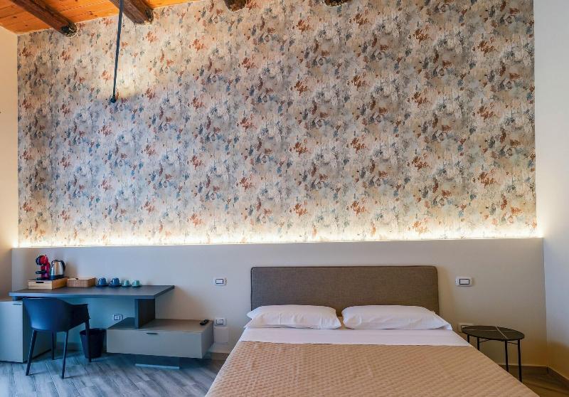 Rooftop Parthenopeo Contemporary Rooms image