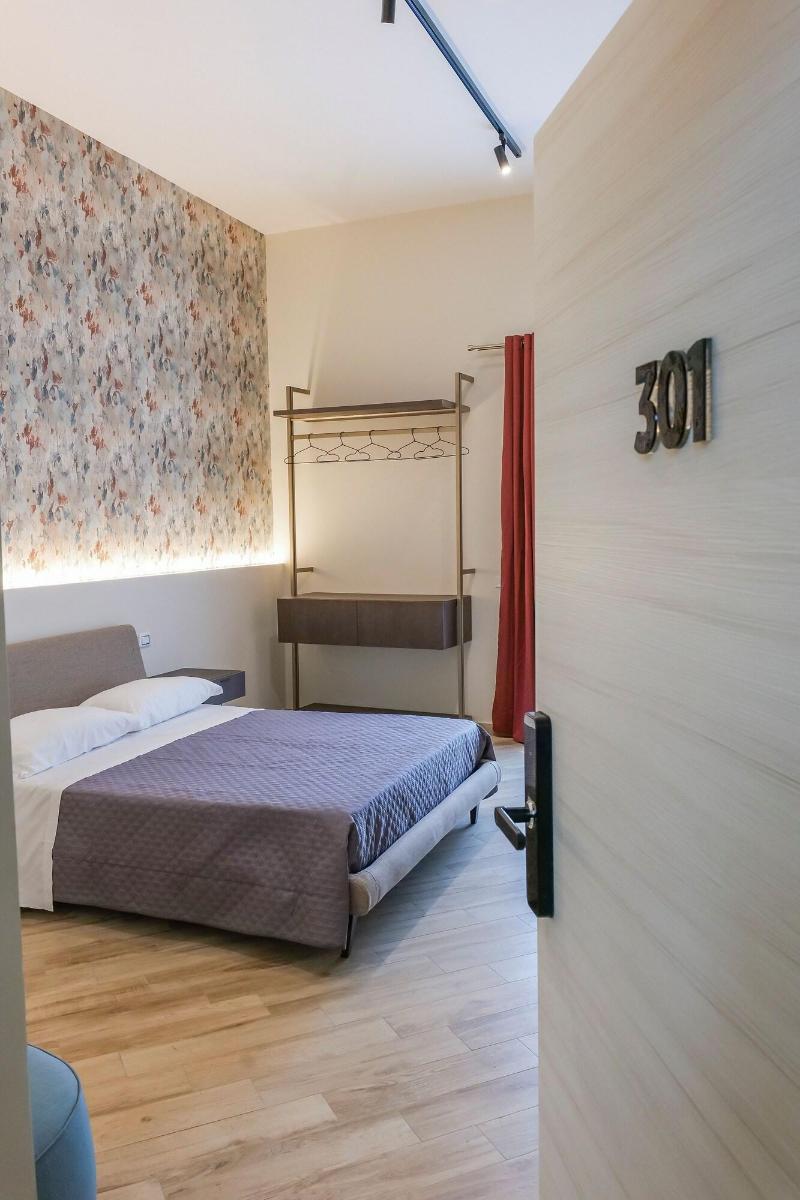 Rooftop Parthenopeo Contemporary Rooms image