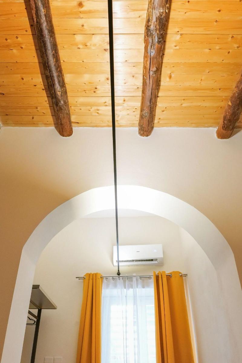 Rooftop Parthenopeo Contemporary Rooms image