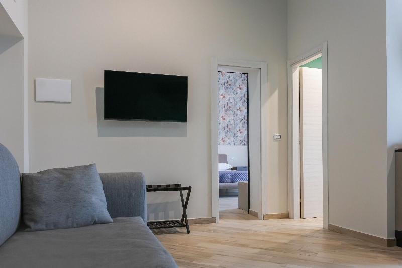 Rooftop Parthenopeo Contemporary Rooms image