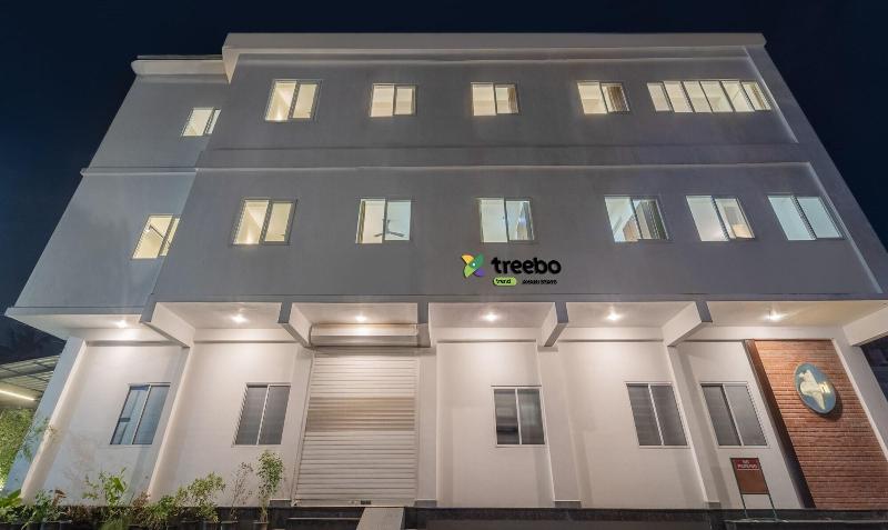 Itsy Hotels Avani Stays Vyttila Kochi image