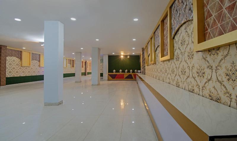 Itsy Hotels Avani Stays Vyttila Kochi image