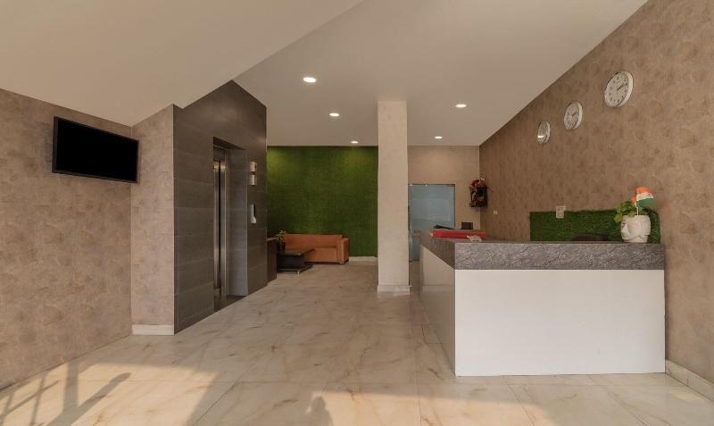 Itsy Hotels Avani Stays Vyttila Kochi image