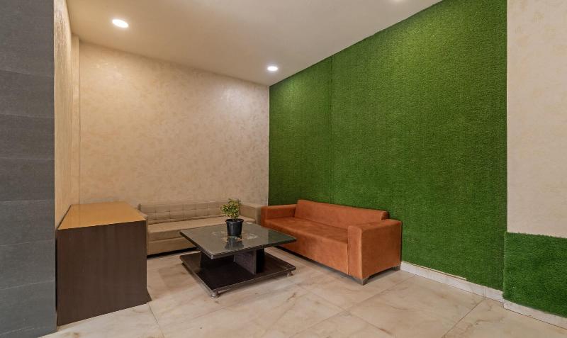 Itsy Hotels Avani Stays Vyttila Kochi image