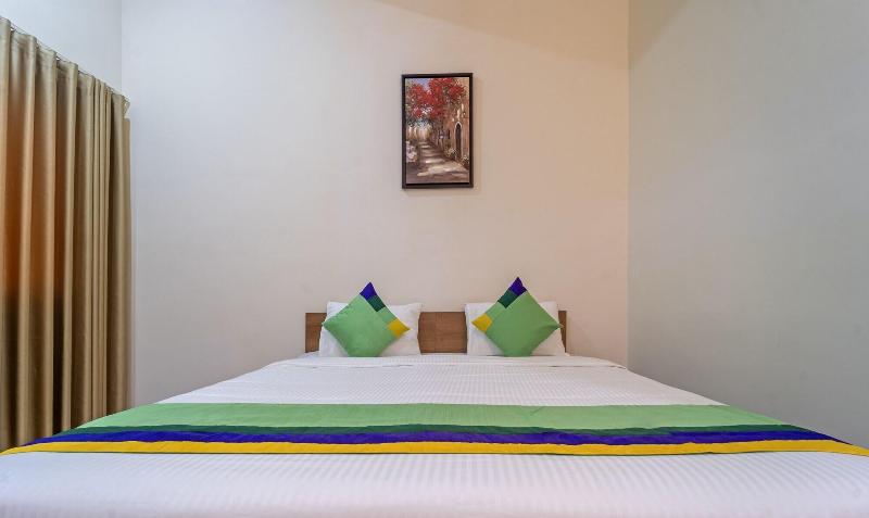 Itsy Hotels Avani Stays Vyttila Kochi image