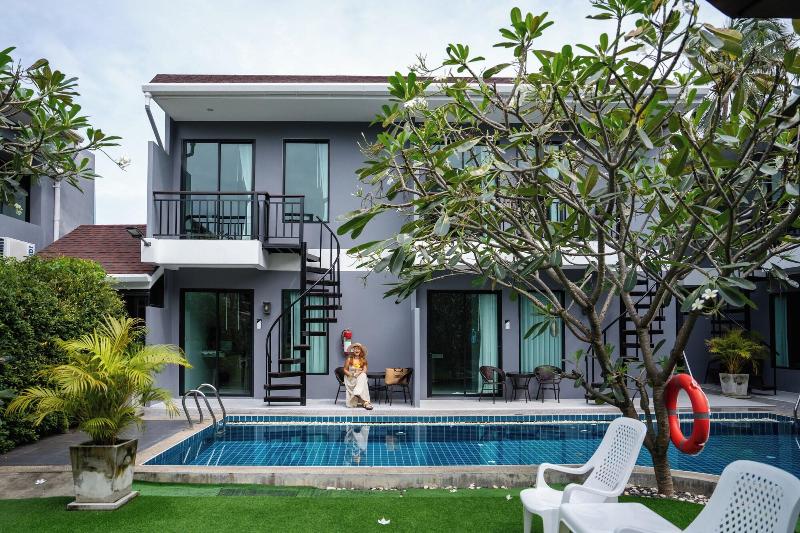 Chanakarn Pool Access Rawai image