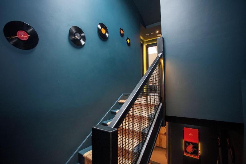 Higgihaus 26 Clare Street Aparthotel image
