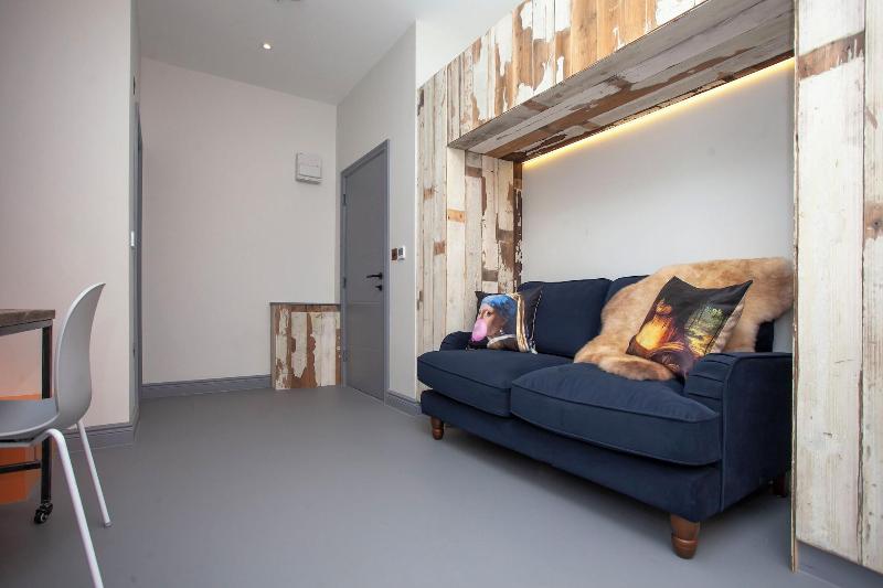 Higgihaus 26 Clare Street Aparthotel image