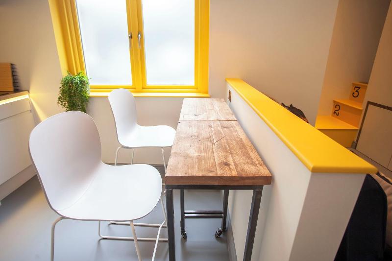 Higgihaus 26 Clare Street Aparthotel image