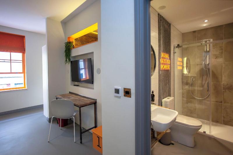 Higgihaus 26 Clare Street Aparthotel image