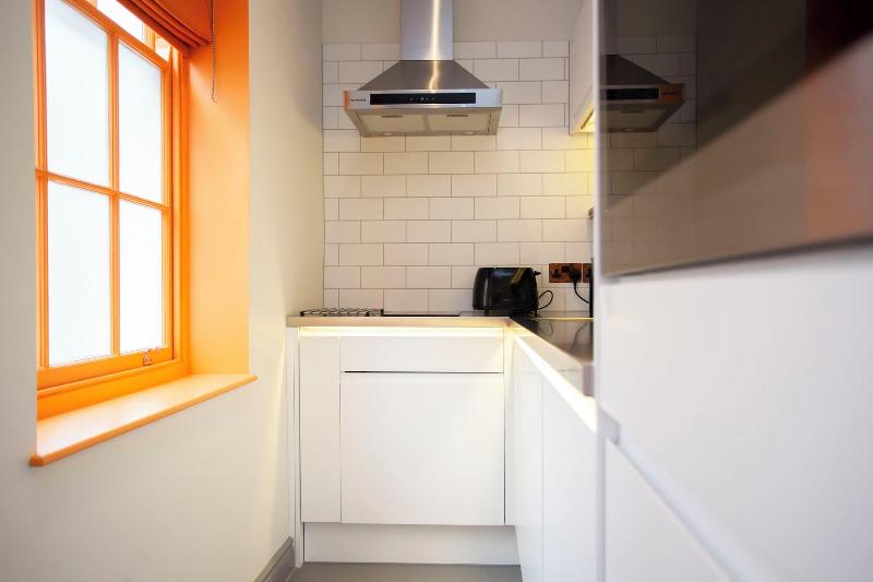Higgihaus 26 Clare Street Aparthotel image