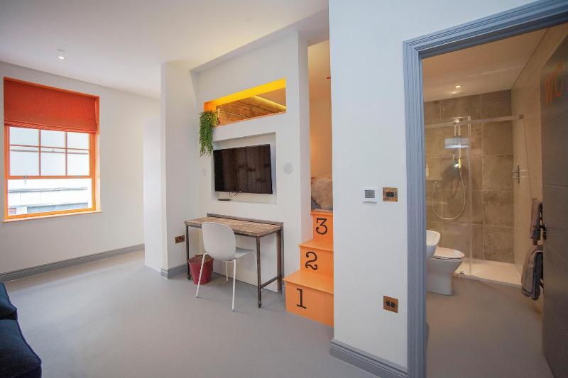 Higgihaus 26 Clare Street Aparthotel image