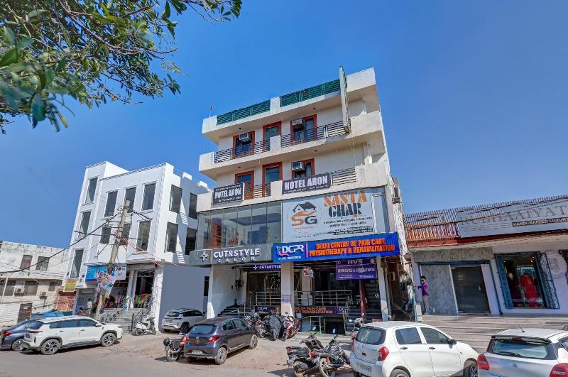 Hotel Aron By The Premium Villa image