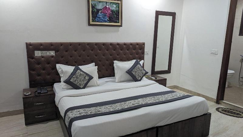 Hotel Aron By The Premium Villa image