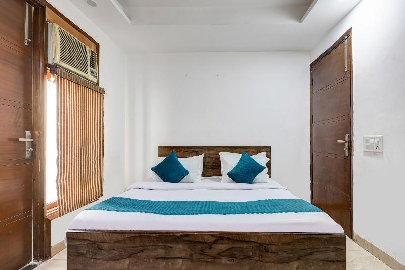 Hotel Aron By The Premium Villa image