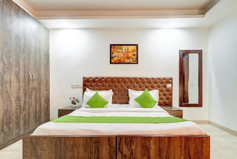 Hotel Aron By The Premium Villa image