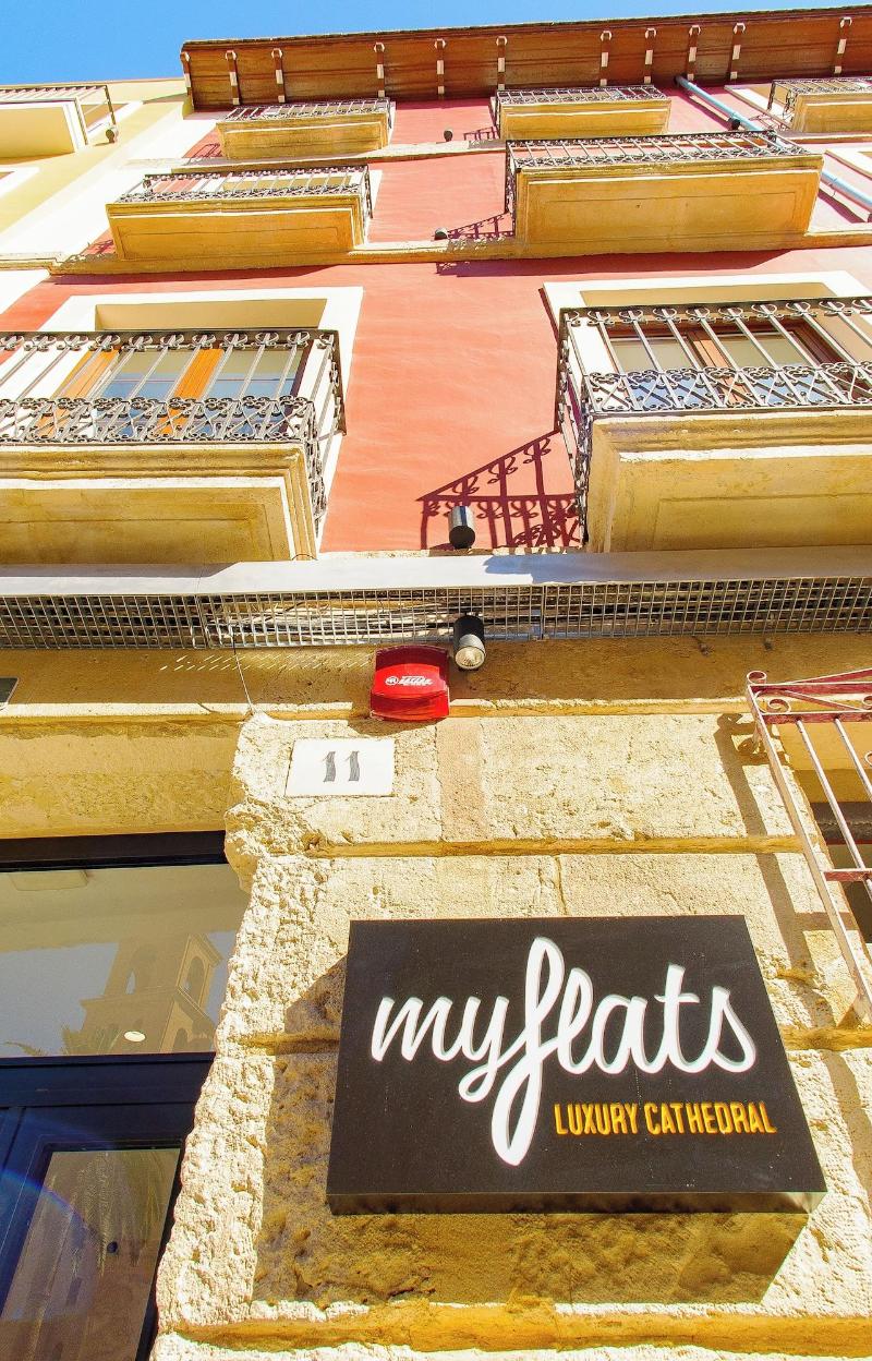 Myflats Luxury Cathedral — exterior view