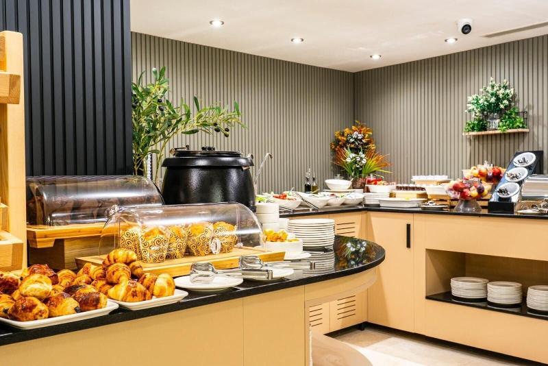 Maritimo Hotel image