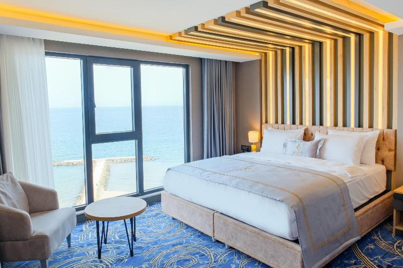 Maritimo Hotel image