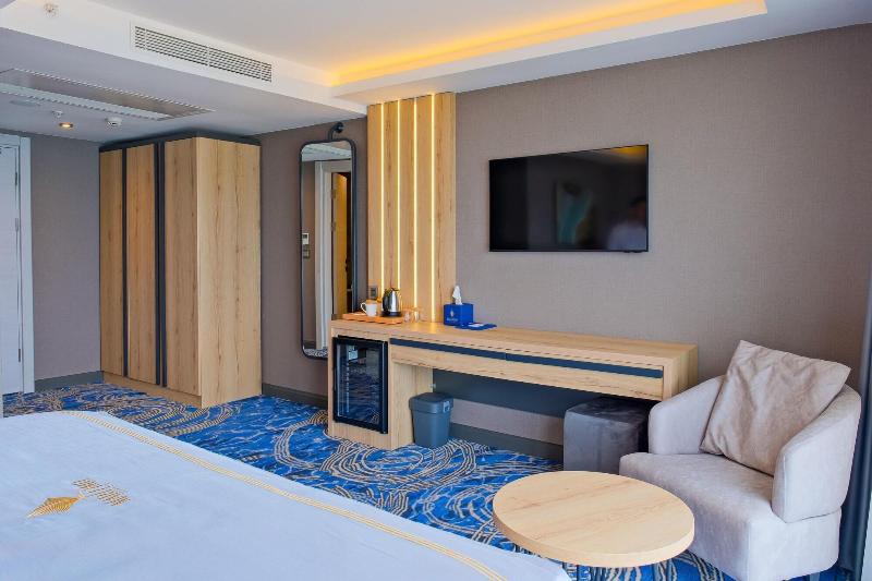 Maritimo Hotel image