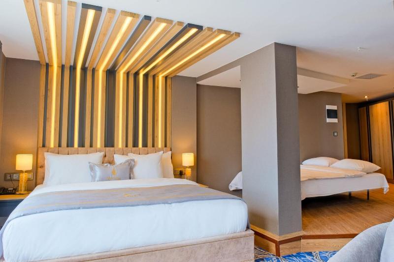 Maritimo Hotel image