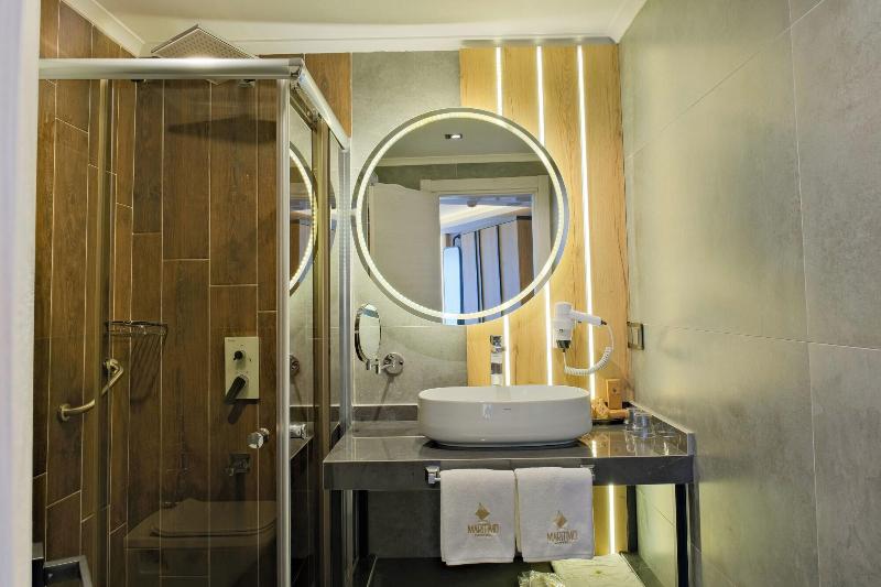 Maritimo Hotel image