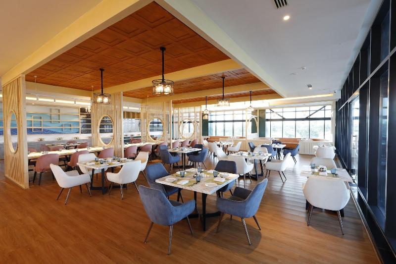Fortune Beach Resort Ecr image