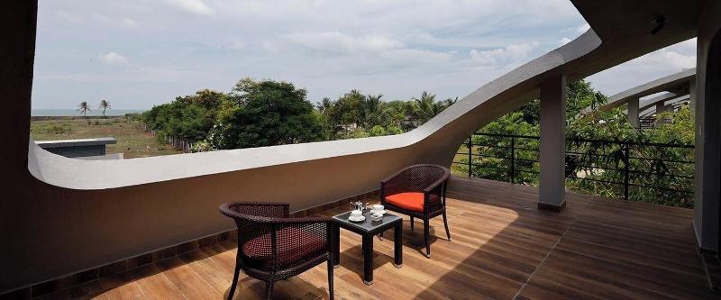 Fortune Beach Resort Ecr image