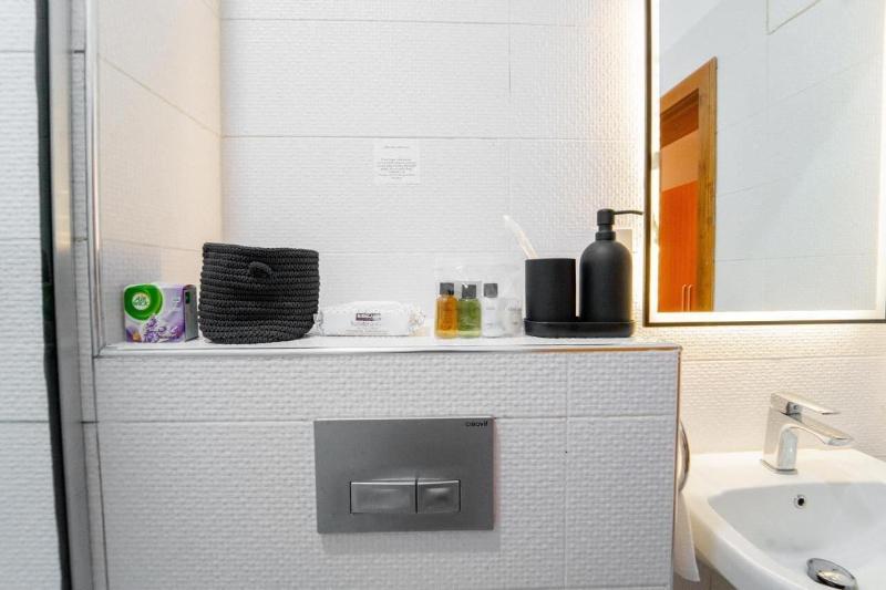 Premium Luxury Apartment By Smart Home image