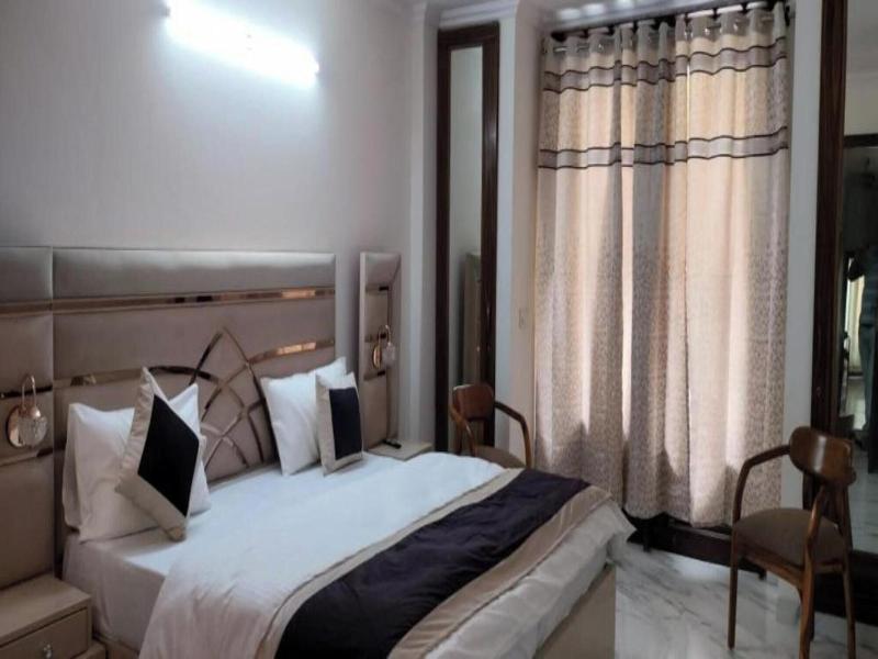 Room In B B Home Stay Cum Bed And Breakfast image