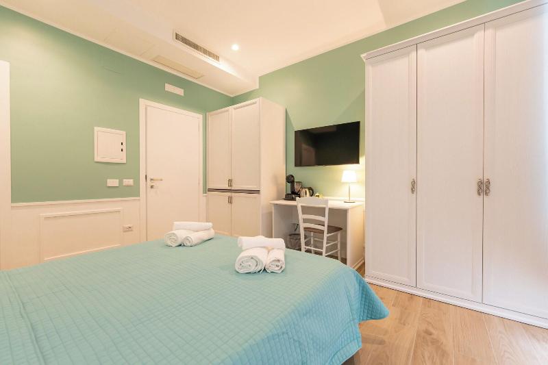 Daca Luxury Rooms image