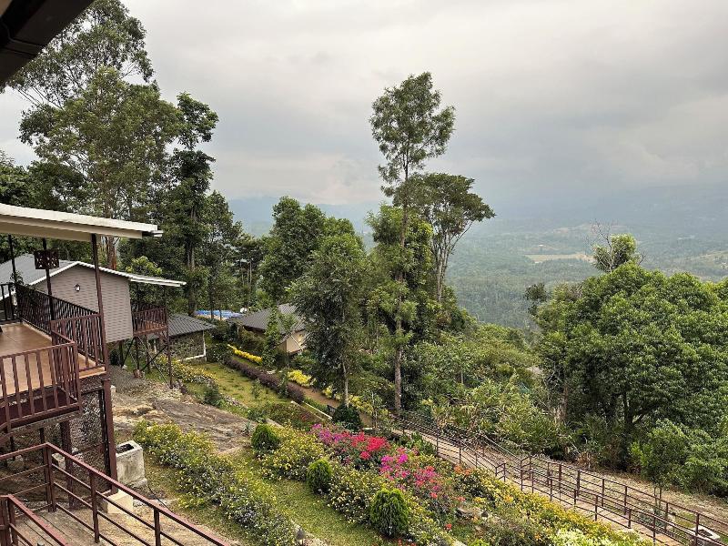 Hilltop Munnar By Fracspace — general view