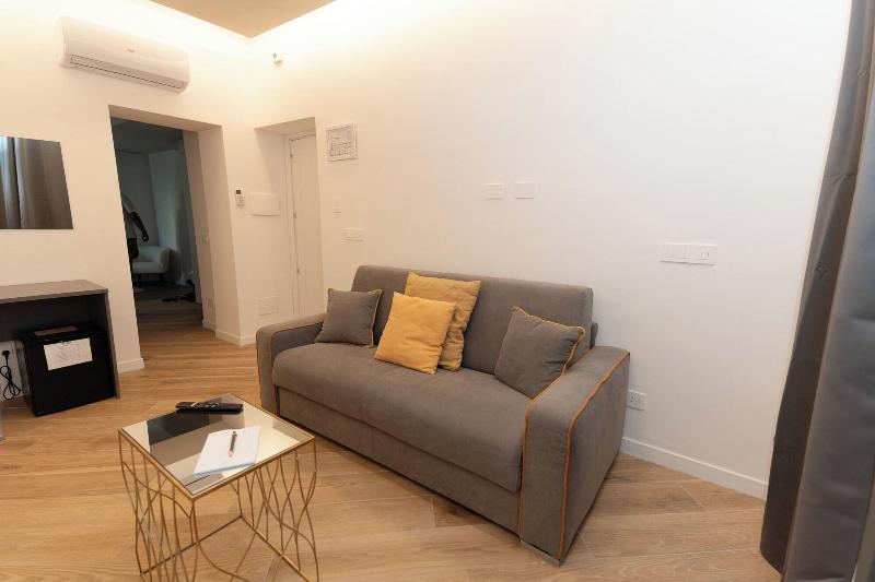 Kira Suite And Rooms image