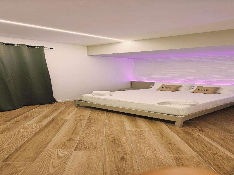 Kira Suite And Rooms image