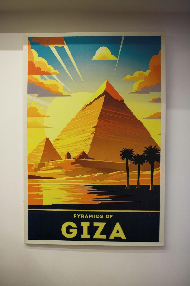 Pyramids Sunshine Inn image