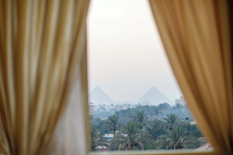 Pyramids Sunshine Inn image