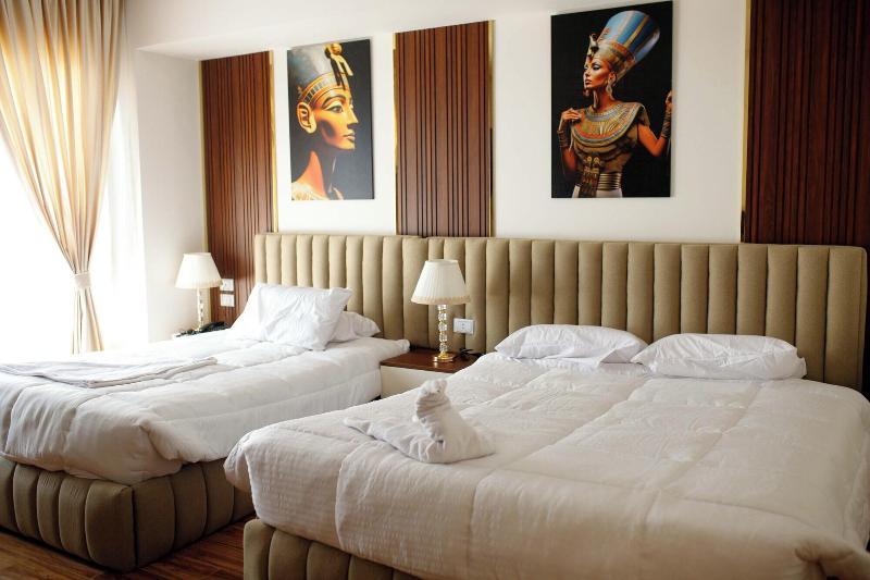 Pyramids Sunshine Inn image