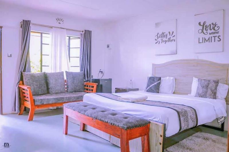 Riverside Villas Nanyuki image