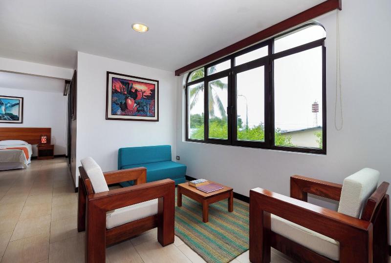 Bay View House image
