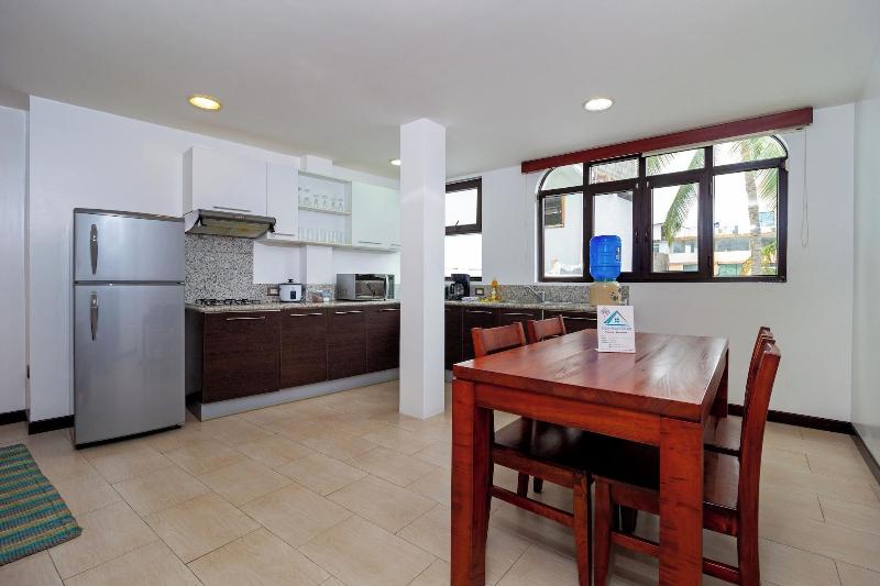 Bay View House image