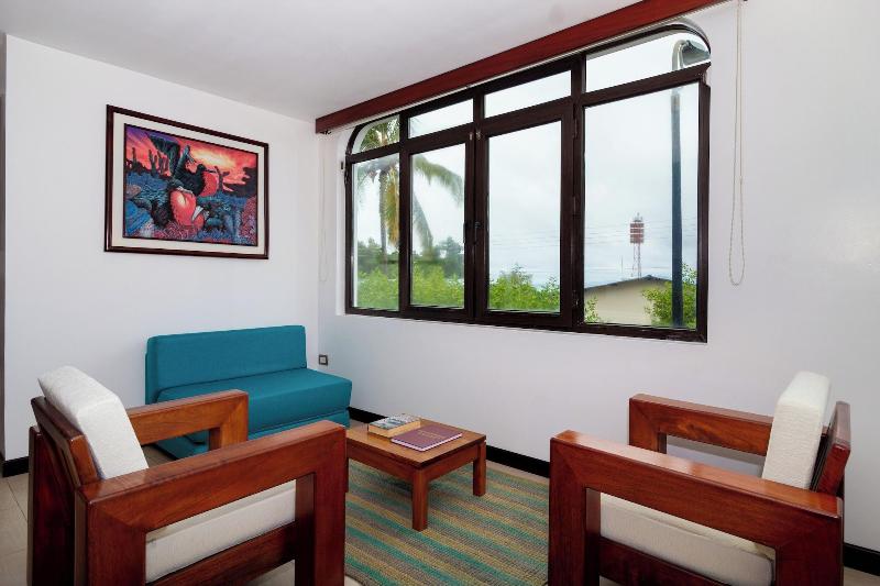 Bay View House image