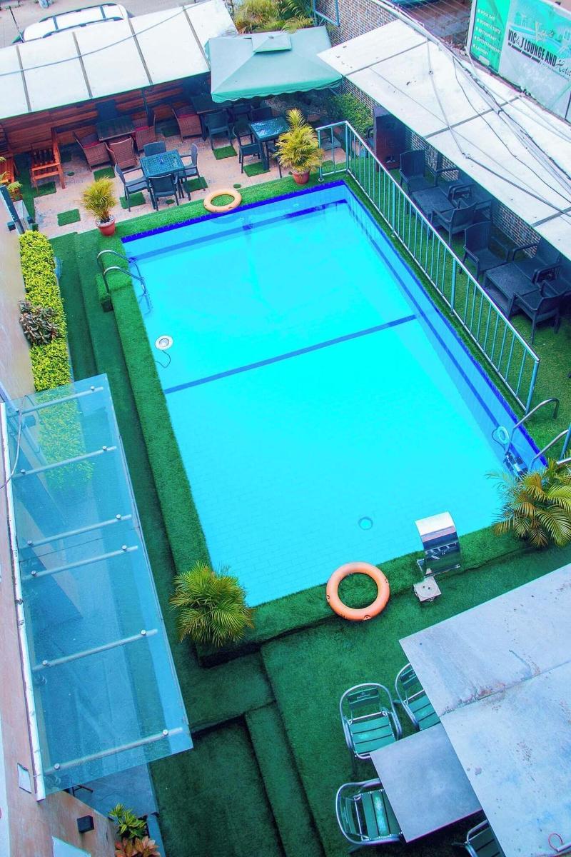 Vic J Lounge And Hotel — photo 3