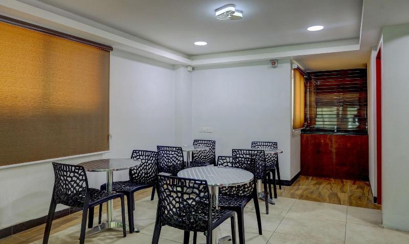Treebo Vetri Supreme Residency image